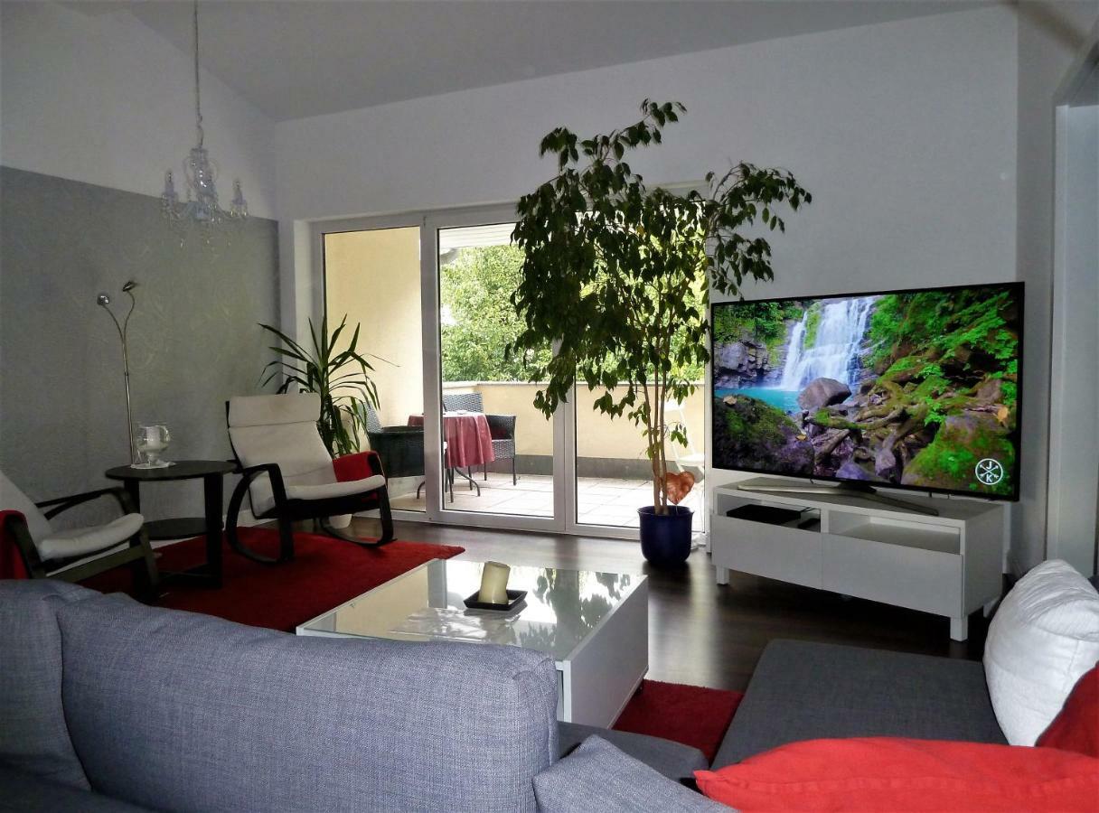 Schedler Apartment Gerbrunn ภายนอก รูปภาพ