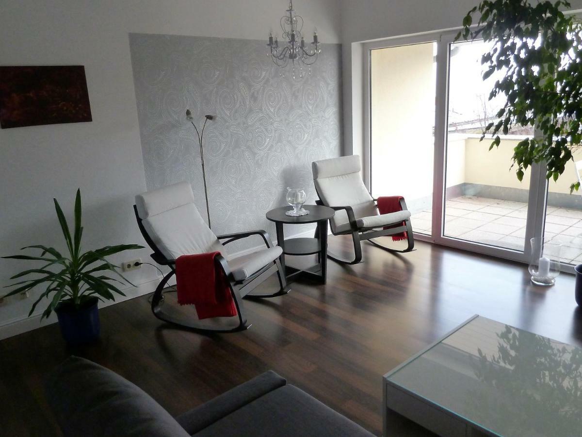 Schedler Apartment Gerbrunn ภายนอก รูปภาพ