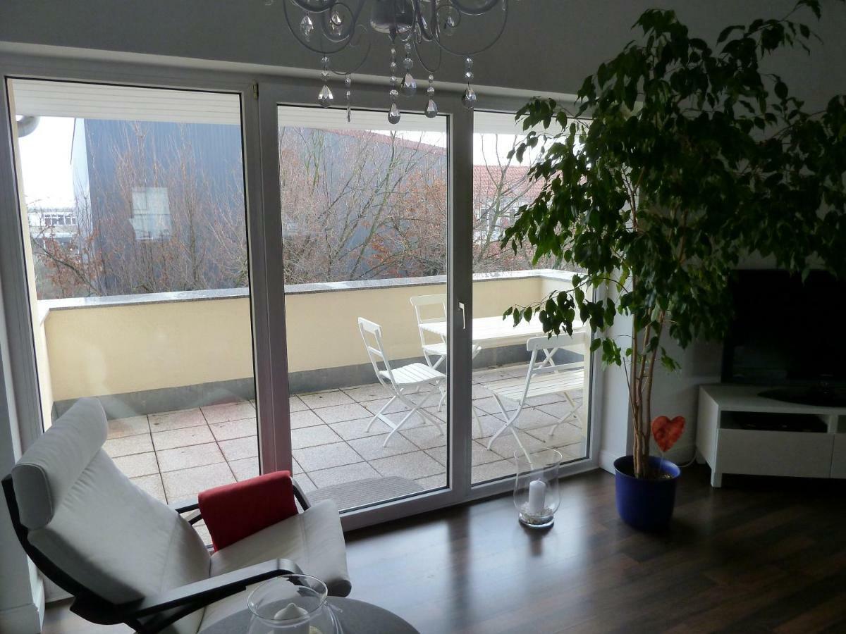 Schedler Apartment Gerbrunn ภายนอก รูปภาพ