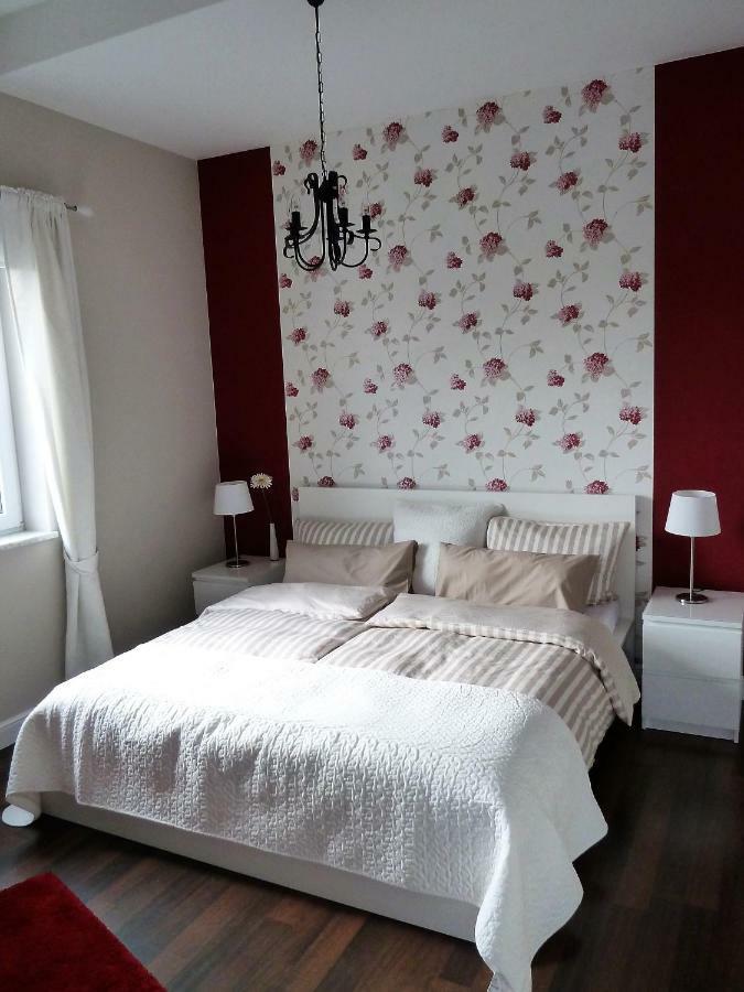 Schedler Apartment Gerbrunn ภายนอก รูปภาพ